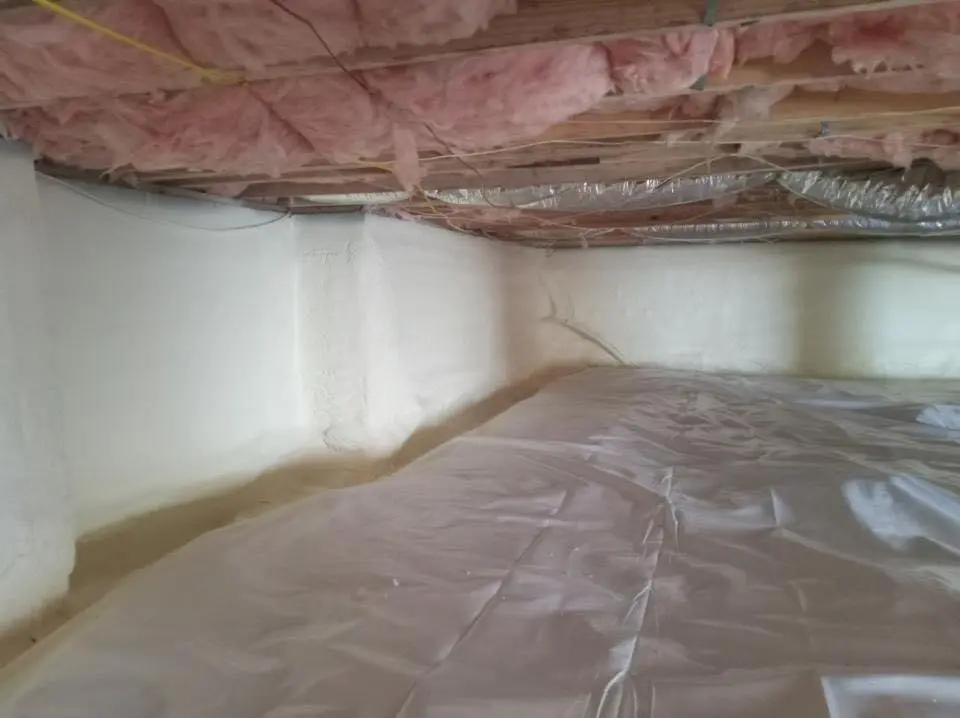 Crawl space encapsulation with closed-cell spray foam for Roof Maintenance in Canal Fulton